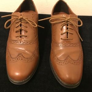 Cole Haan Boys leather oxfords size 6